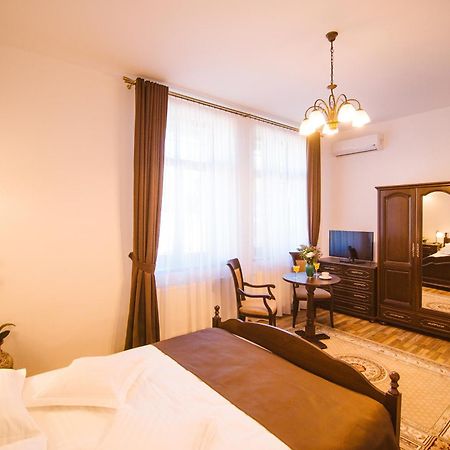 Hotel Karlhof à Sebeş Chambre photo