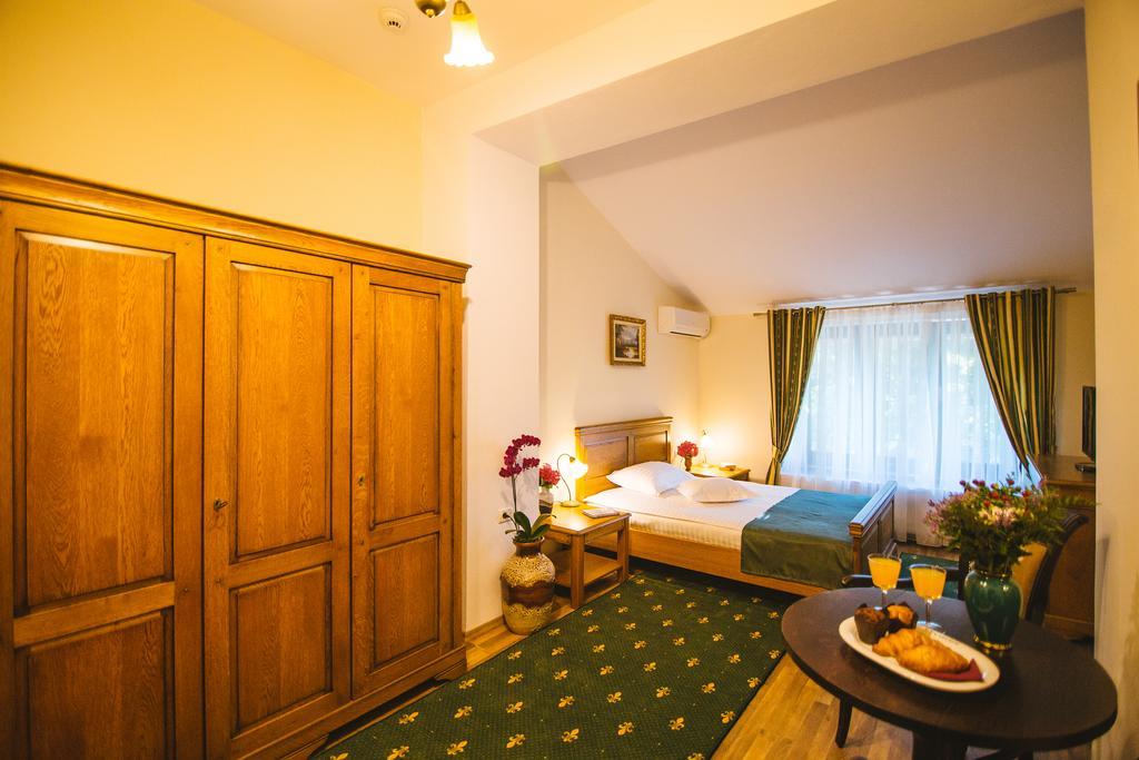 Hotel Karlhof à Sebeş Chambre photo
